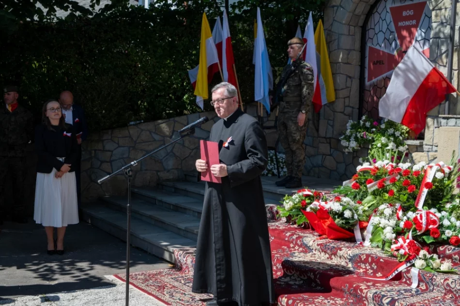 Uczcili pamięć żołnierzy AK (ZDJĘCIA) - zdjęcie 83