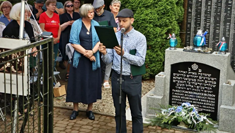 Odczytano nazwiska 212 ofiar zbrodni - zdjęcie 1