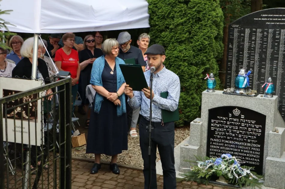 Odczytano nazwiska 212 ofiar zbrodni - zdjęcie 14
