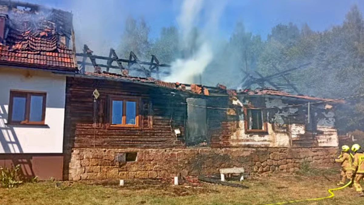 Rodzina straciła dom w pożarze. Trwa zbiórka na odbudowę