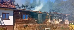 Rodzina straciła dom w pożarze. Trwa zbiórka na odbudowę - zdjęcie główne