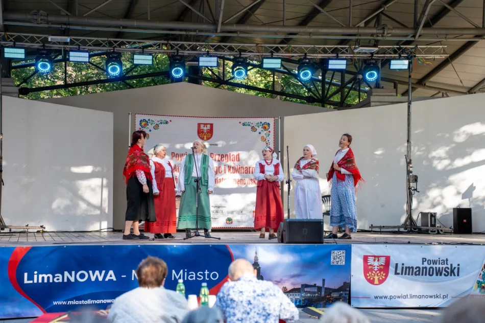 Gospodynie przedstawiły śpiew, obrzędy i lokalne smaki (ZDJĘCIA) - zdjęcie 9