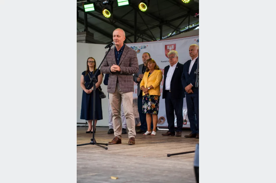 Gospodynie przedstawiły śpiew, obrzędy i lokalne smaki (ZDJĘCIA) - zdjęcie 16