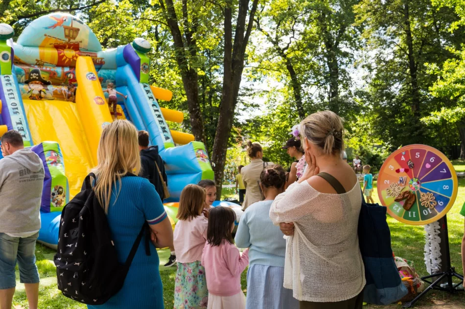 Gospodynie przedstawiły śpiew, obrzędy i lokalne smaki (ZDJĘCIA) - zdjęcie 32