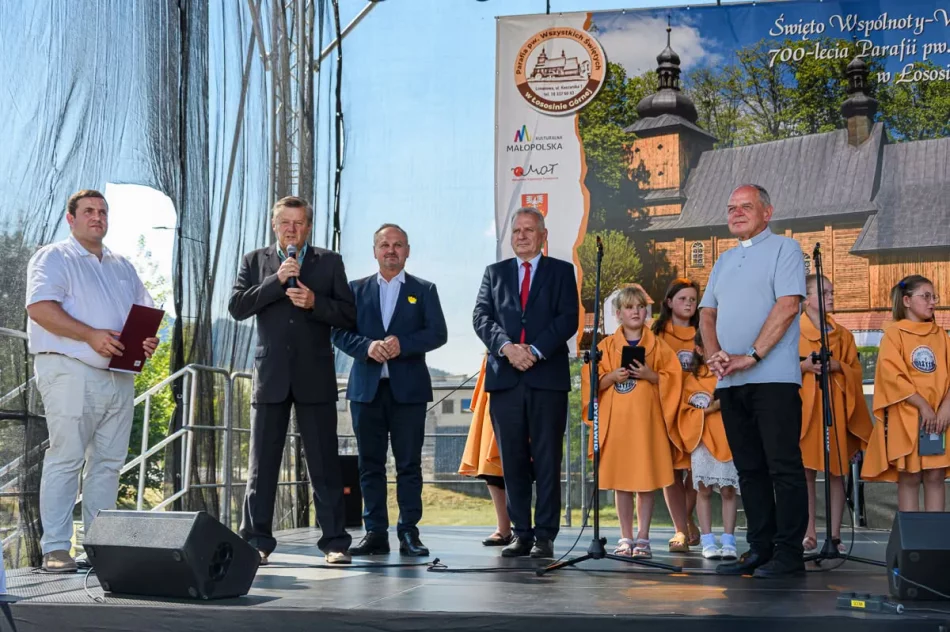 „Święto Wspólnoty” – Festyn Parafialny w Łososinie Górnej - zdjęcie 12