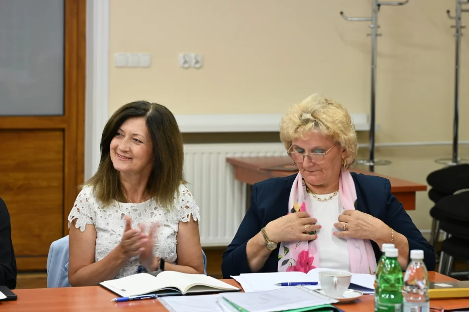  Akty nadania stopnia nauczyciela mianowanego podczas narady dyrektorów - zdjęcie 12