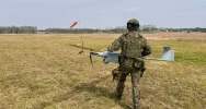 Nocne loty i praca pod presją - ćwiczyli obsługę dronów - zdjęcie 2