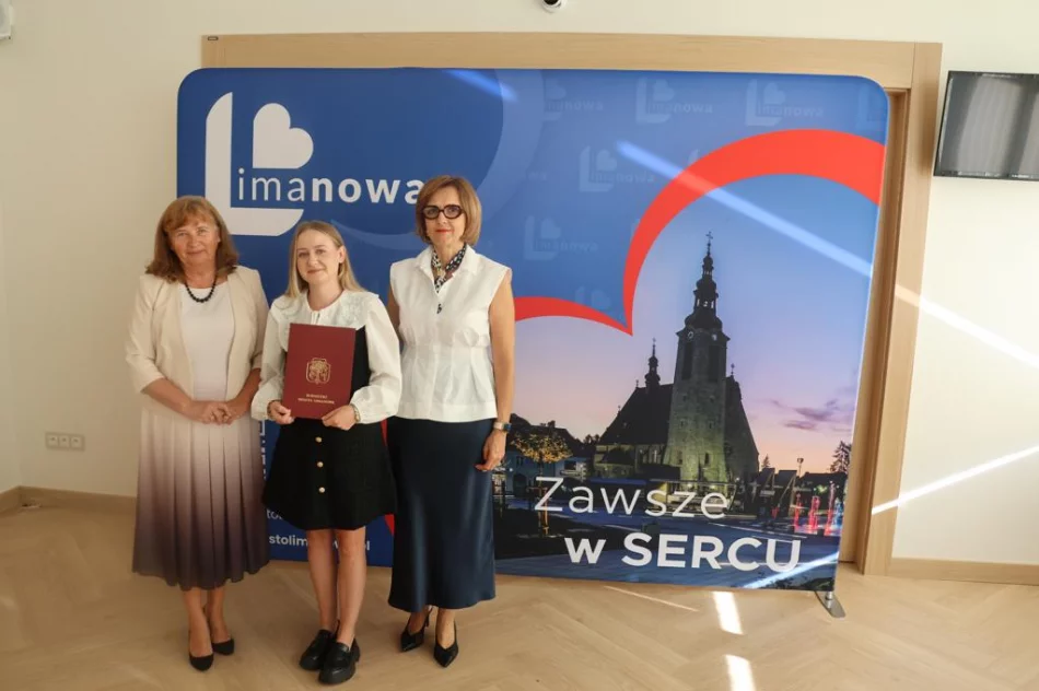 Nauczyciele z limanowskich szkół odebrali akty mianowania - zdjęcie 4