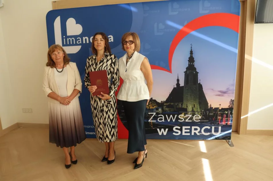 Nauczyciele z limanowskich szkół odebrali akty mianowania - zdjęcie 5