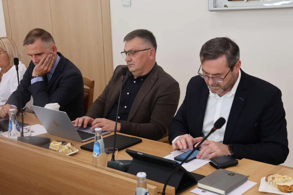 Odbyła się XXXV Sesja Rady Miasta Limanowa - zdjęcie 18