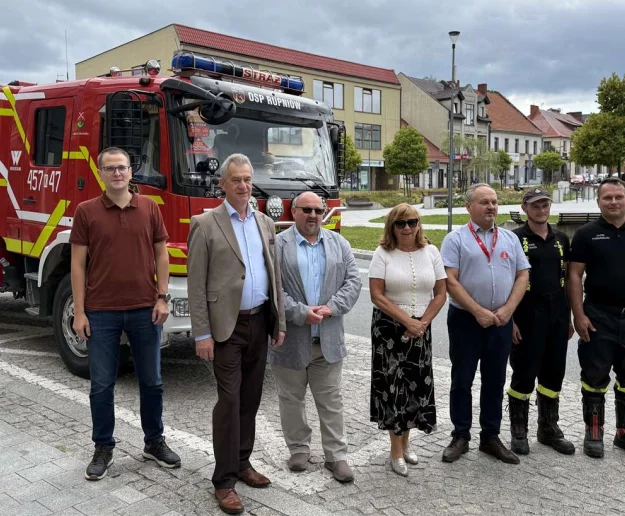 „Akademia OLiOC” na limanowskim rynku – praktyczna wiedza o bezpieczeństwie - Zdjęcie główne
