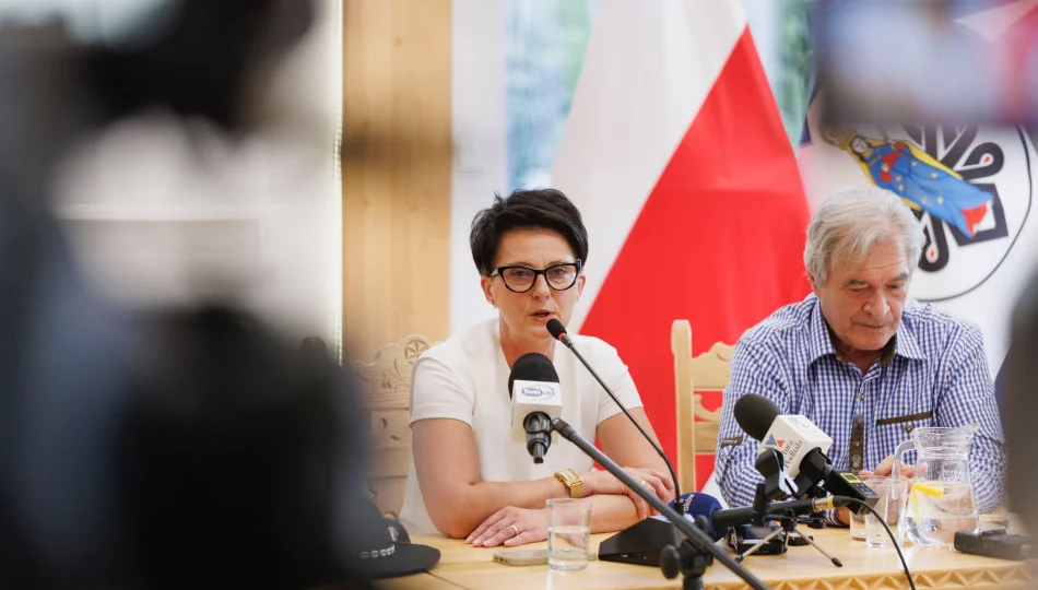 Posłanka i wojewoda o „inspekcji” i koniach na drodze do Morskiego Oka - zdjęcie 1