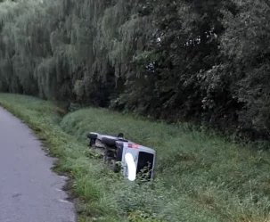 Wpadł do potoku podczas cofania - zdjęcie główne