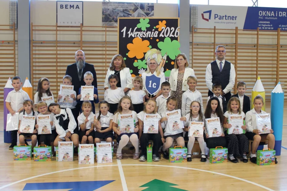 Nowy rok szkolny 2026/2027 rozpoczęty w miejskich szkołach - zdjęcie 18