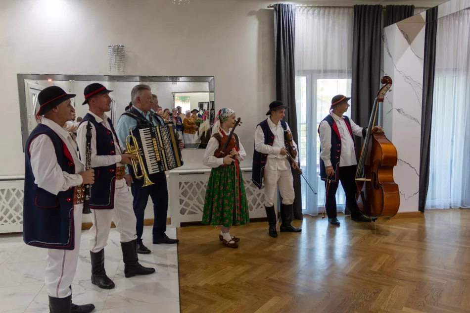 Jubileusz 10-lecia Zespołu Regionalnego „Kijom Worci" - zdjęcie 9