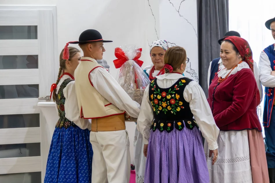 Jubileusz 10-lecia Zespołu Regionalnego „Kijom Worci" - zdjęcie 16