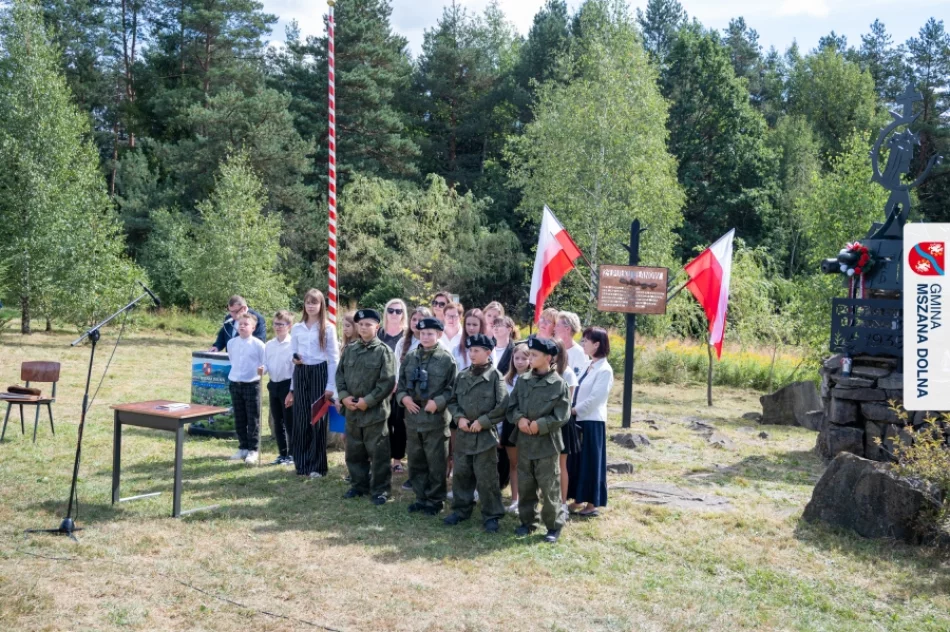 Rocznica wybuchu wojny - na Mogile oddano hołd bohaterom - zdjęcie 33