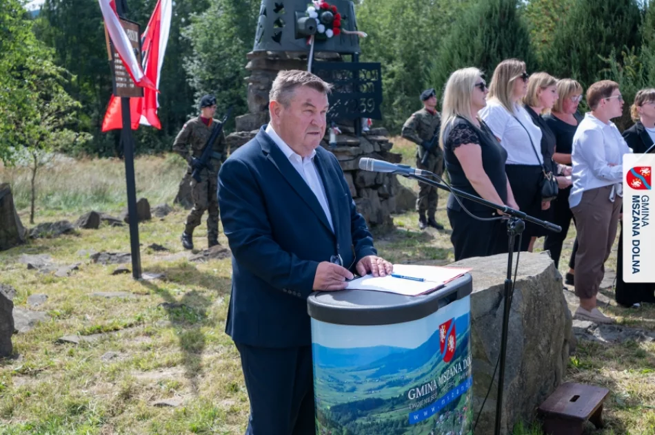 Rocznica wybuchu wojny - na Mogile oddano hołd bohaterom - zdjęcie 40