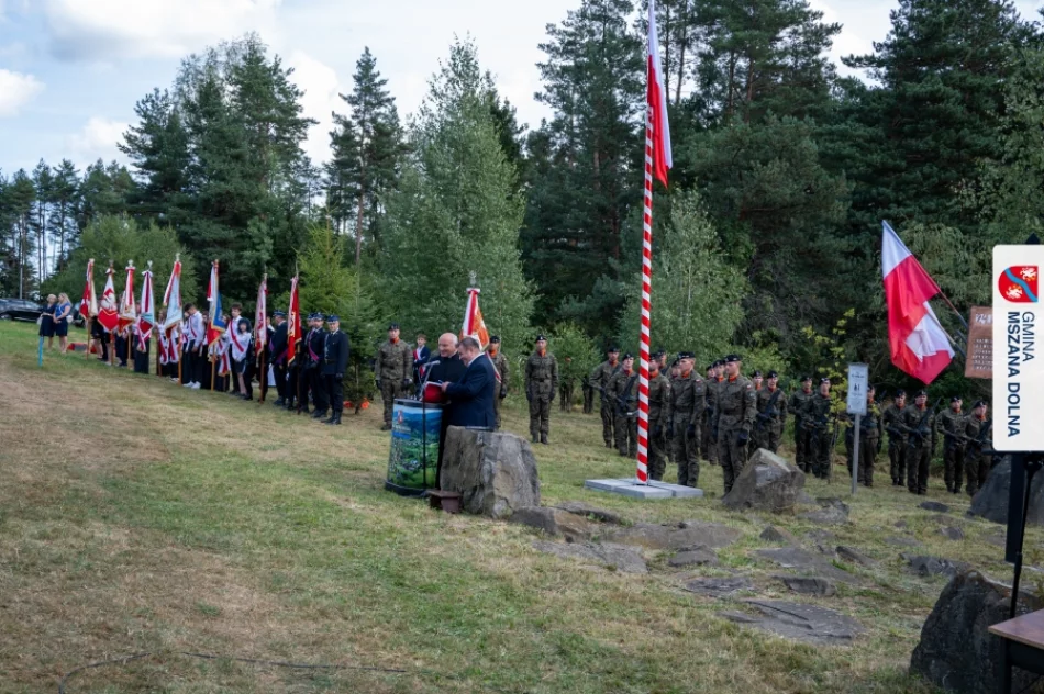 Rocznica wybuchu wojny - na Mogile oddano hołd bohaterom - zdjęcie 48