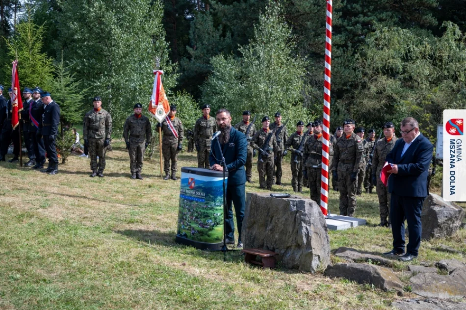 Rocznica wybuchu wojny - na Mogile oddano hołd bohaterom - zdjęcie 51
