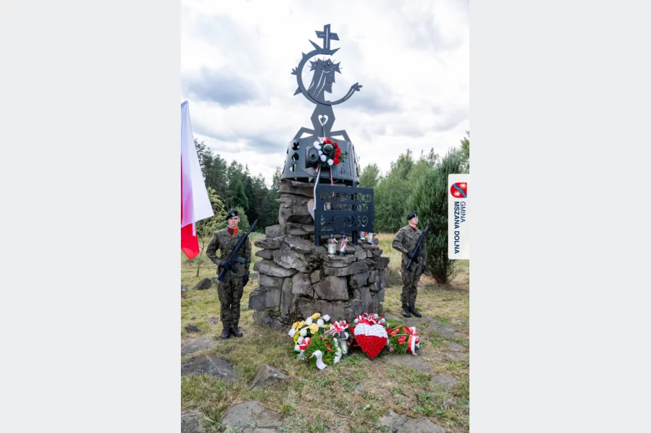 Rocznica wybuchu wojny - na Mogile oddano hołd bohaterom - zdjęcie 68