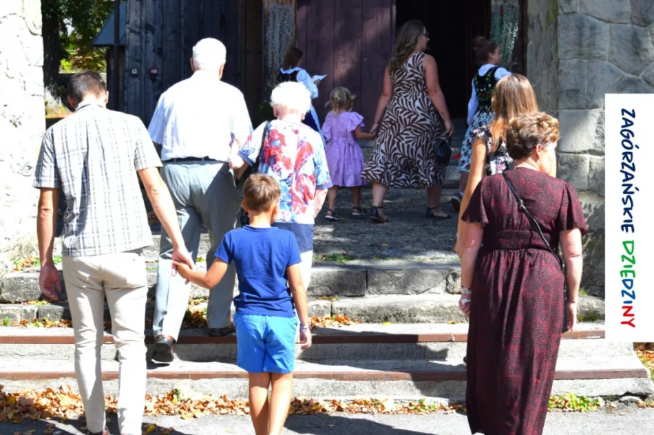 Pełny kościół i niespodziewani goście - zdjęcie 2