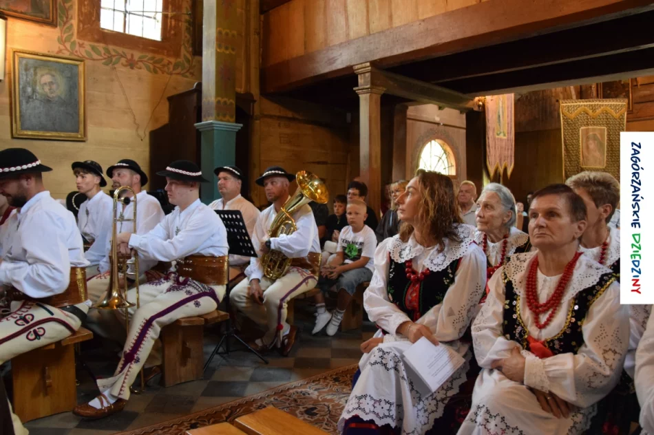 Pełny kościół i niespodziewani goście - zdjęcie 12