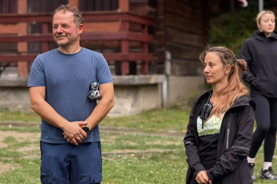 Ratownicy w leśnym terenie (ZDJĘCIA) - zdjęcie 4