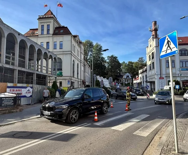 Potrącona kobieta trafiła do szpitala - zdjęcie główne