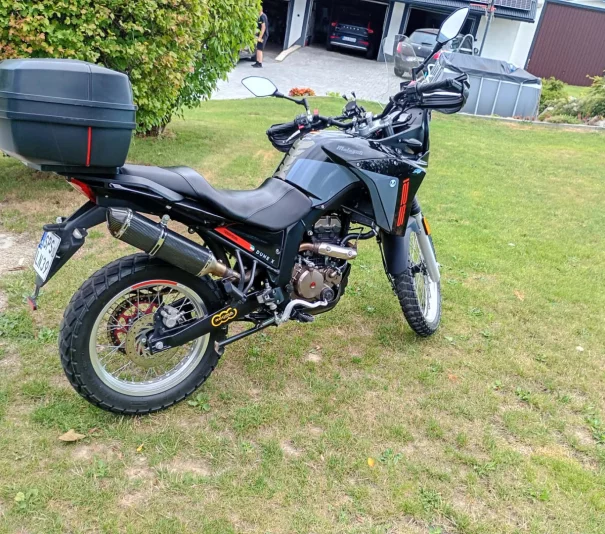 Sprzedam Motocykl Malaguti Dune 125 X - Zdjęcie główne