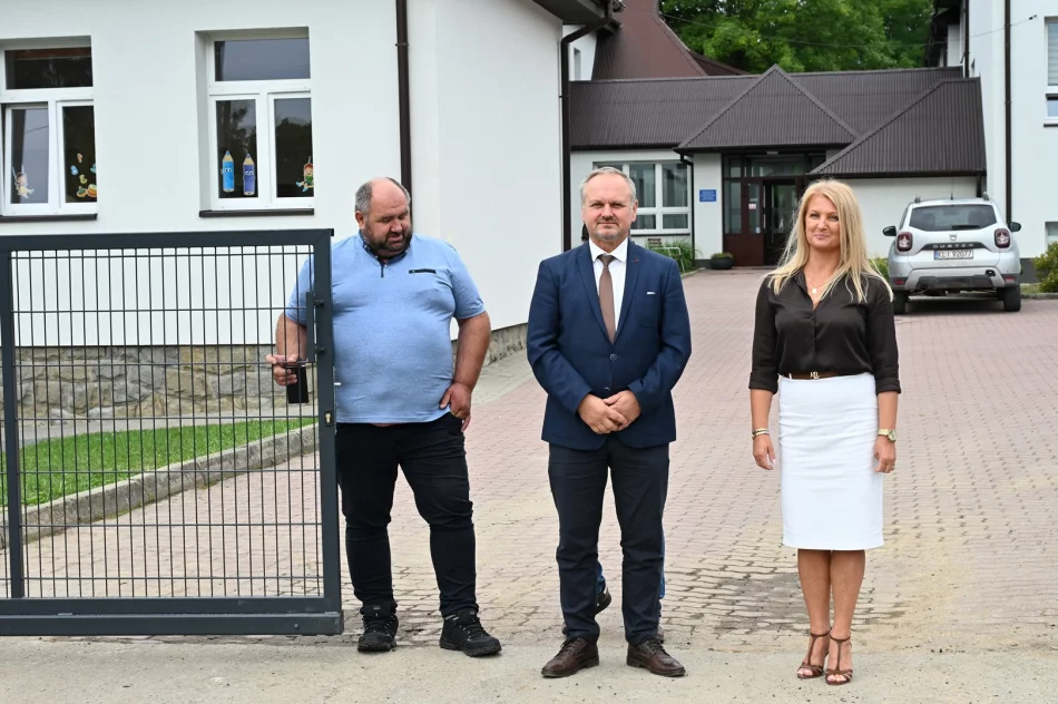 Odbiory prac remontowych przy szkołach podstawowych w Rupniowie, Pisarzowej oraz Kaninie - zdjęcie 14