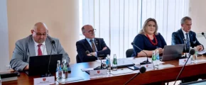 Losy zarządu w rękach radnych - jutro sesja i ważne głosowanie - zdjęcie główne