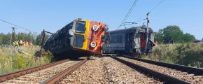 Maszyniści zwolnią na przejazdach kolejowo-drogowych do 20 km/h - zdjęcie główne