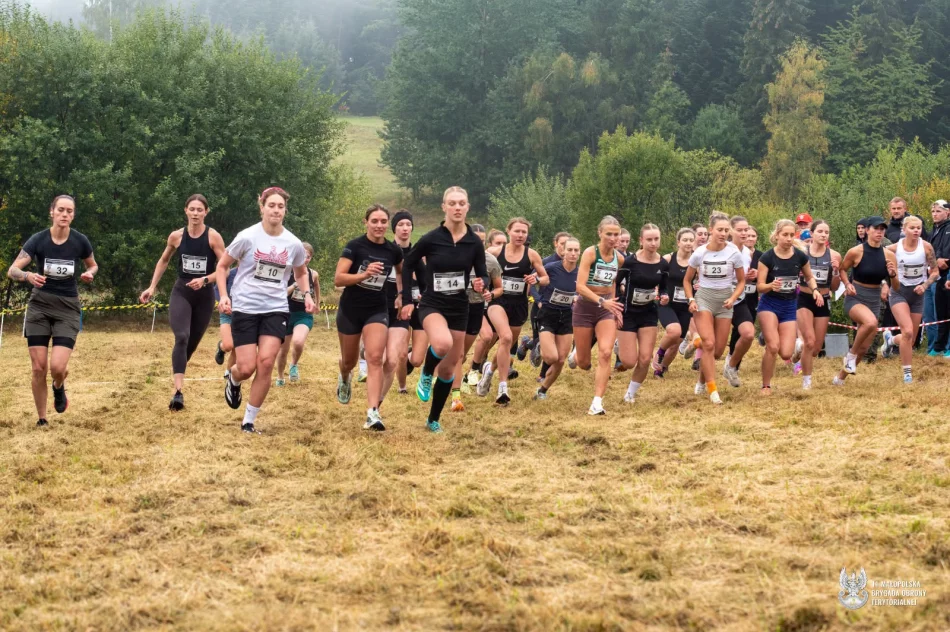 Blisko 300 terytorialsów na trasie biegu - zdjęcie 2