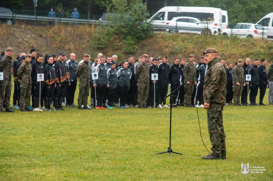 Blisko 300 terytorialsów na trasie biegu - zdjęcie 3