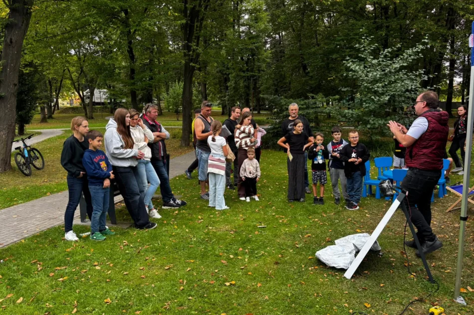 Limanowski Piknik Zdrowia „Łączy nas bezpieczeństwo” odbył się w Parku Miejskim - zdjęcie 15