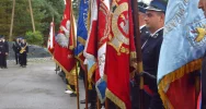 Nowy samochód dla OSP Łostówka oficjalnie przekazany i poświęcony - zdjęcie 4
