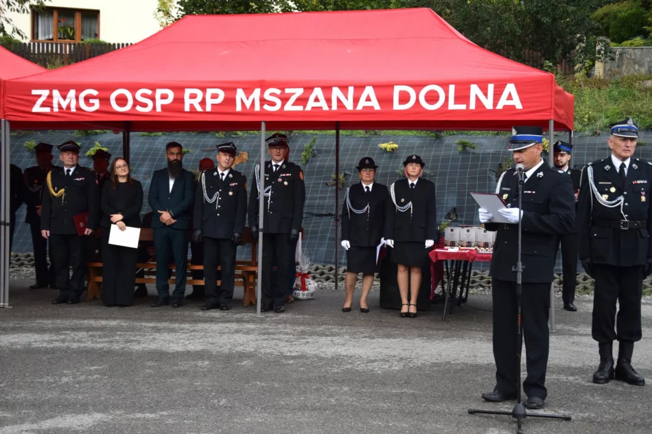 Nowy wóz ratowniczo-gaśniczy przekazany jednostce - zdjęcie 10