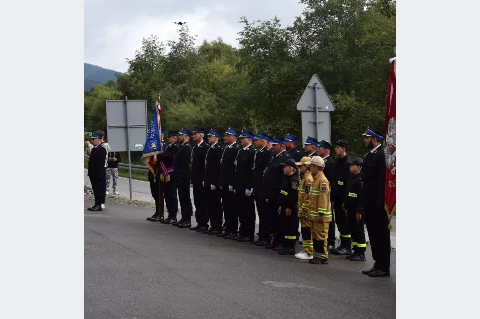 Nowy wóz ratowniczo-gaśniczy przekazany jednostce - zdjęcie 13