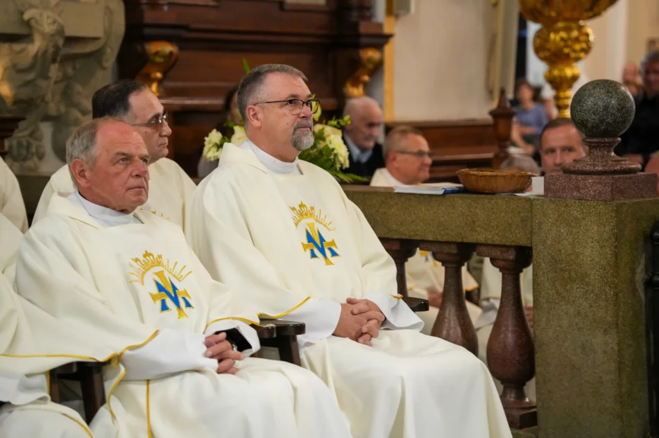 Bp Jeż na rozpoczęcie odpustu: "teren jest zaminowany" - zdjęcie 22