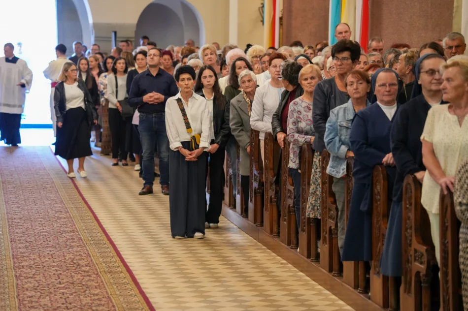 Bp Jeż na rozpoczęcie odpustu: "teren jest zaminowany" - zdjęcie 29