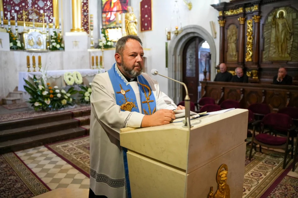 Bp Jeż na rozpoczęcie odpustu: "teren jest zaminowany" - zdjęcie 55
