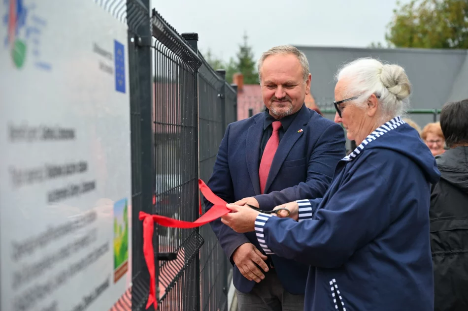 Nowe place zabaw powstały na terenie gminy Limanowa - zdjęcie 19