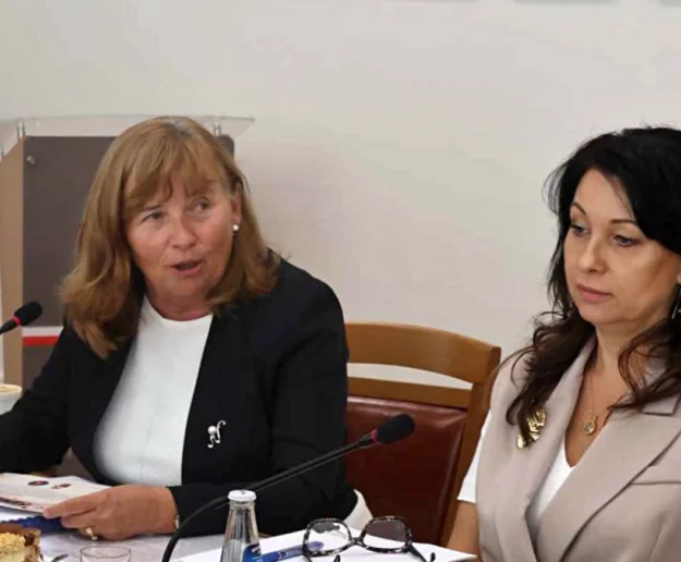 Stała pensja ukryta w dodatkach? Wnioski z kontroli RIO - zdjęcie główne
