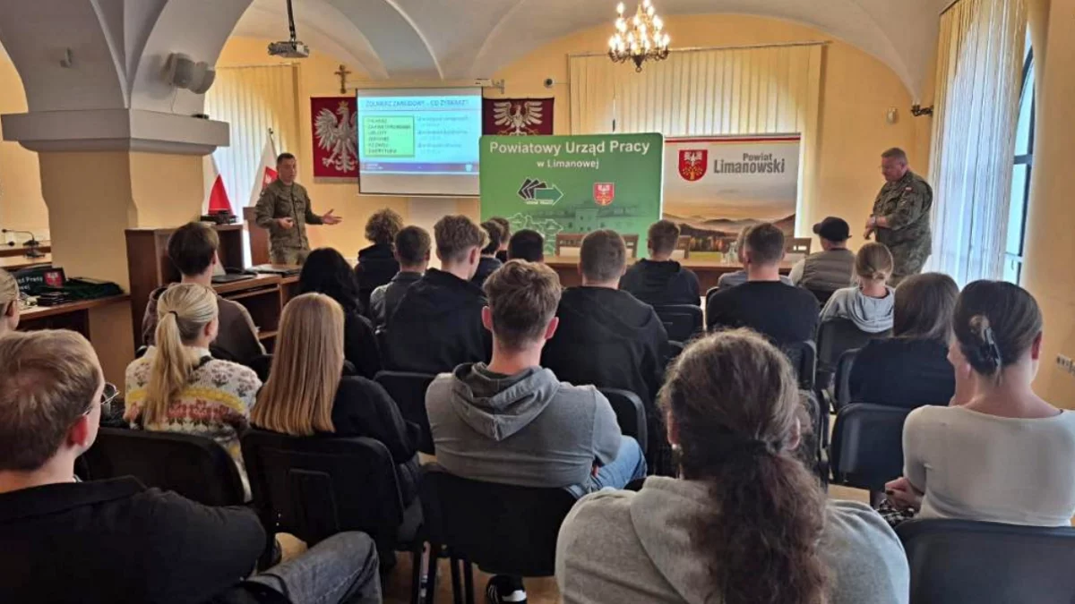 Spotkanie informacyjne PUP Limanowa i Wojskowego Centrum Rekrutacji w Nowym Sączu