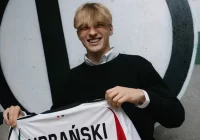 Wychowanek Harnasia buduje silną pozycję w Ekstraklasie - zdjęcie główne