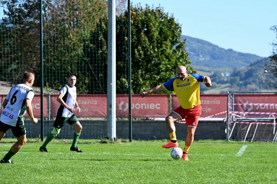 Pierwszy Memoriał im. Mariana Tajdusia w Tymbarku. Sandecja najlepsza w turnieju oldbojów - zdjęcie 10