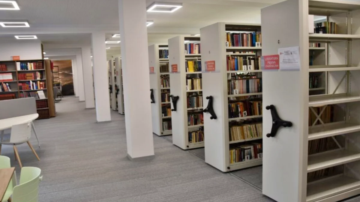 Wolontariusze dla biblioteki