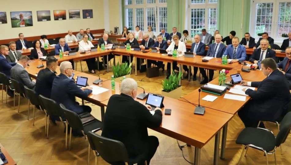 Obradują radni gminy - zdjęcie 1