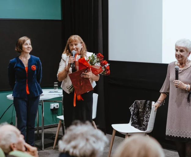 Dwie podróże, jedna opowieść – spotkanie autorskie z Haliną Matras - Zdjęcie główne